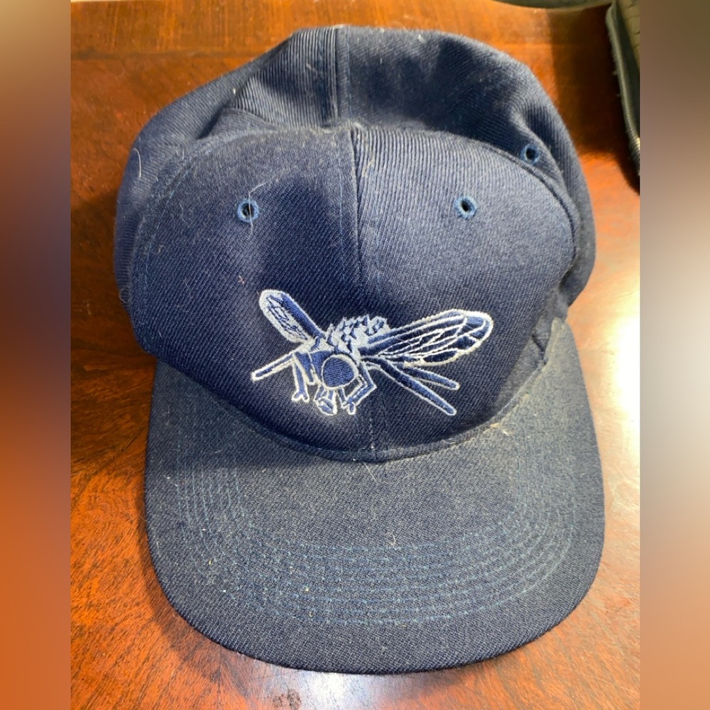 Black flys cap used blue snapback